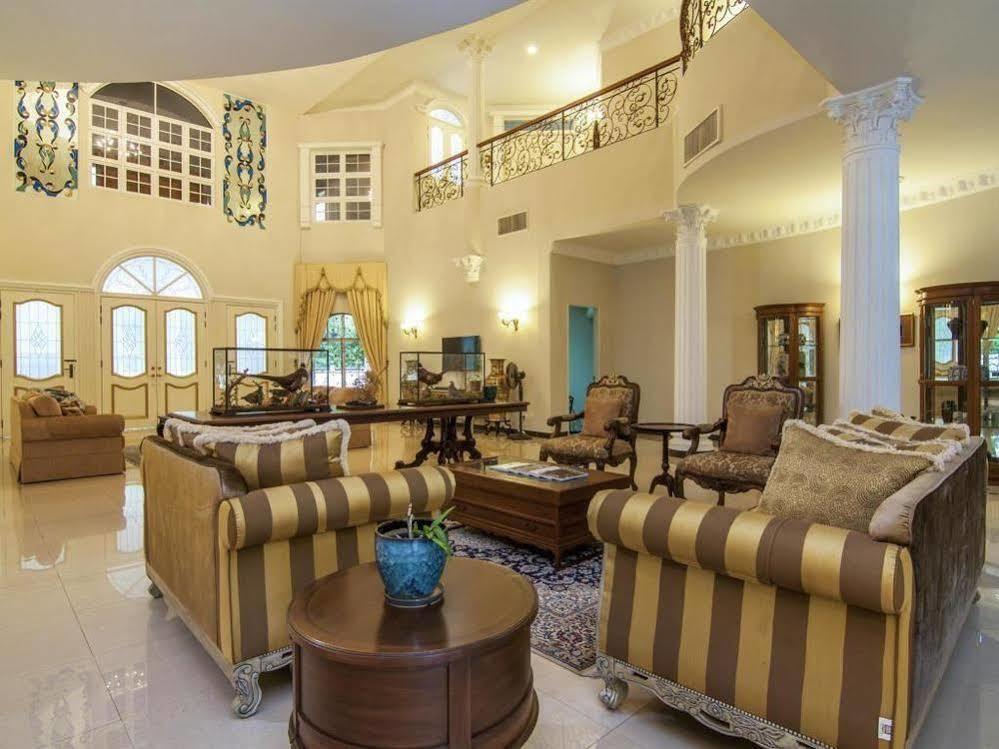 Hôtel The Kahaani à Ayer Keroh Extérieur photo