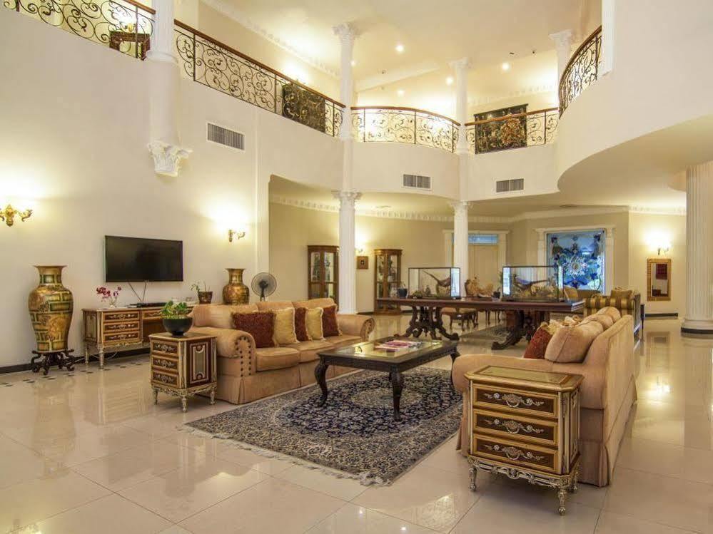 Hôtel The Kahaani à Ayer Keroh Extérieur photo